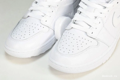 1 Triple Low Golf Jordan White Retro 0812
